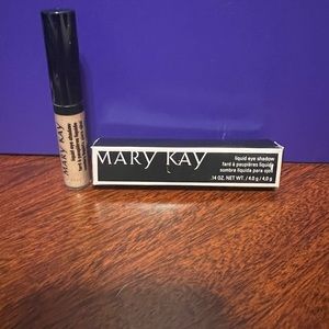 Mary Kay Liquid Eye Shadow Light Beam